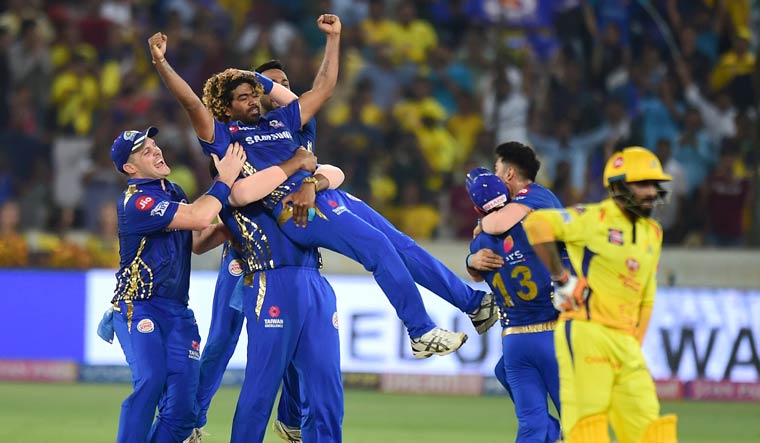 Mumbai Indians celebrate their victory over CSK
